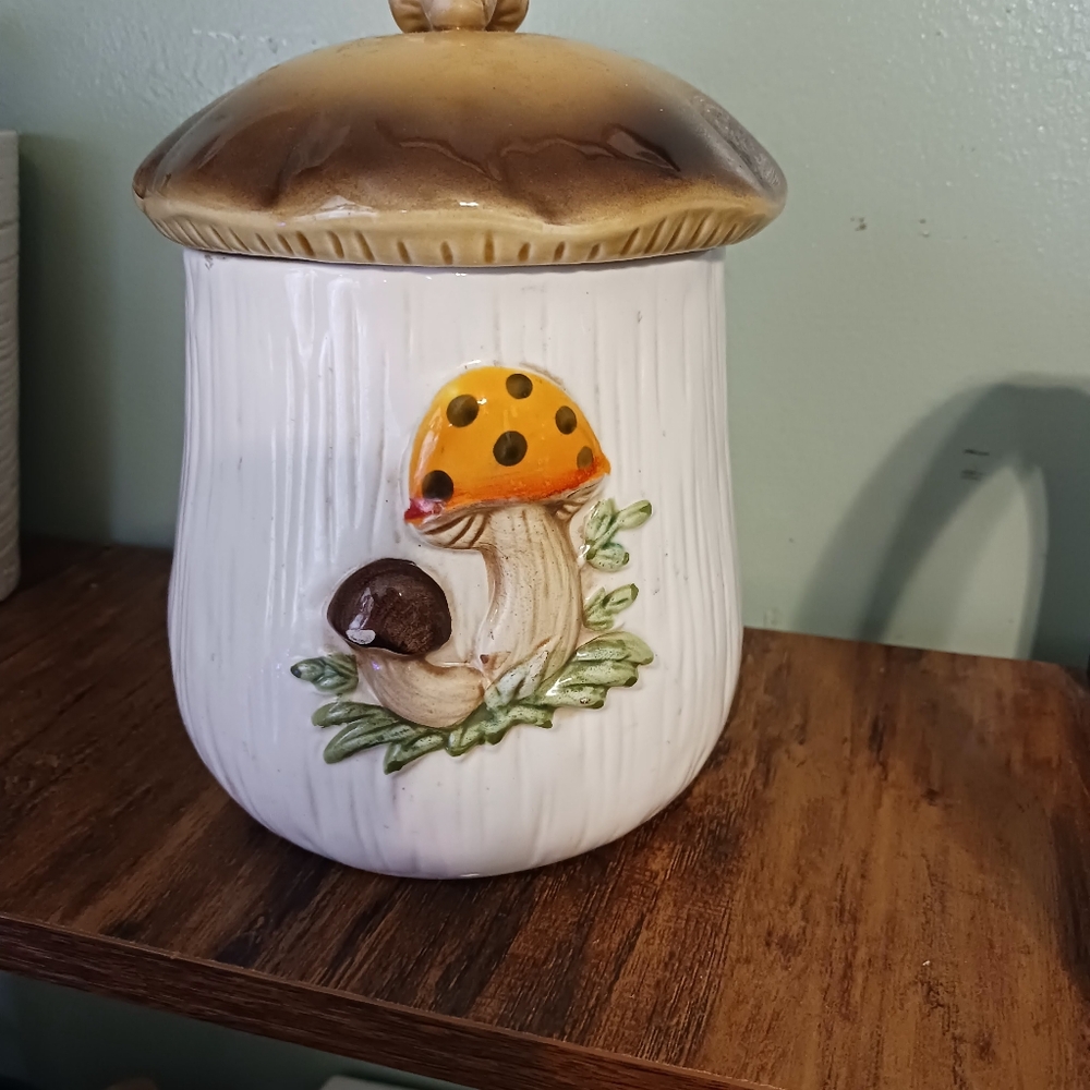 Merry Mushroom Ceramic Canister  1978